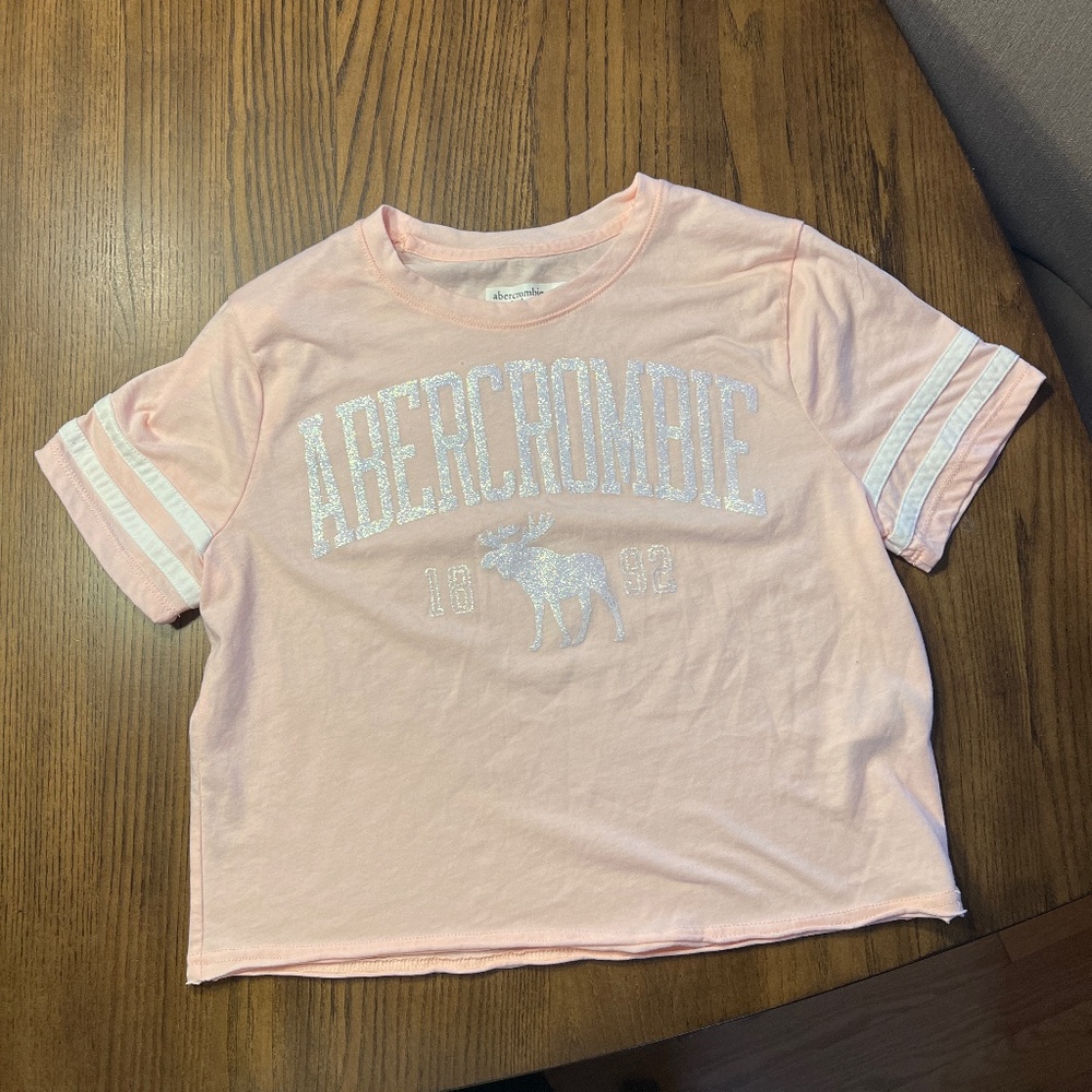 Abercrombie tee, girls